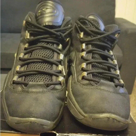 Men’s Reebok Question Mid Sneaker, size 11.5 - Picture 3 of 6